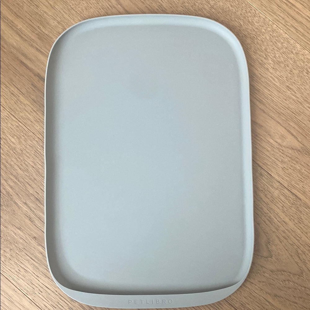 Petlibro Gray Silicone Pet Feeding Mat